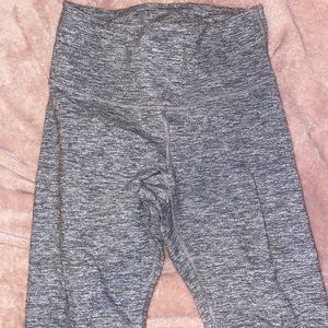 Women’s Grey workout leggings